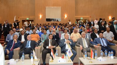 جامعة أسيوط تشارك في فعاليات أسبوع شباب جامعات ومدارس وسط الصعيد