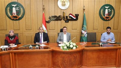 محافظ المنوفية يشدد على الإلتزام بالجداول الزمنية لمشروعات 