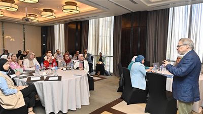 بدء الدورة التدريبية المكثفة حول إجراءات إصدار رخصة التسويق للمستحضرات الصيدلية