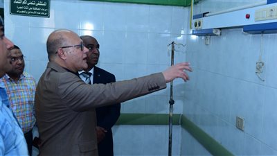 النعماني يؤكد علي جاهزية مستشفيات سوهاج الجامعية لاستقبال جرحى غزة غداً لتلقي الرعاية الصحية