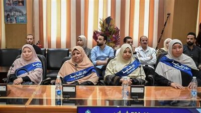 بمنحهن شهادات تقدير وهدايا عينية.. الشرقية تُكرم الأمهات المثاليات 