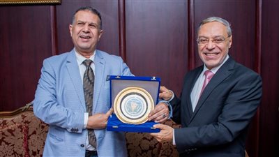 جولة تفقدية لرئيس جامعة طنطا بكليتى الحقوق والهندسة 