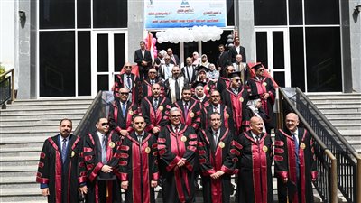 جامعة الفيوم تكرم 1200 من أبناءها خلال إحتفالية عيد العلم السادس عشر