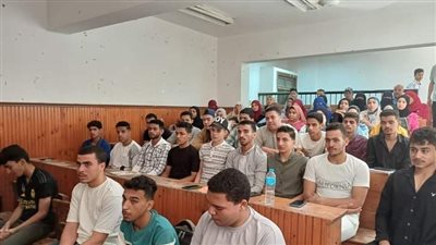 تعليم نجع حمادي يتابع فعاليات المراجعات النهائية لطلاب الشهادتين الإعدادية والثانوية