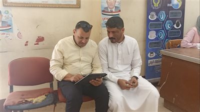 مياه الفيوم تستطلع أراء المواطنين المترددين على مراكز خدمة العملاء 