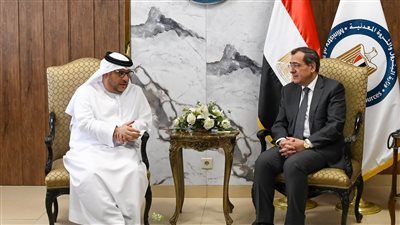 وزير البترول يستقبل مدير الديوان الأميري بإمارة الفجيرة