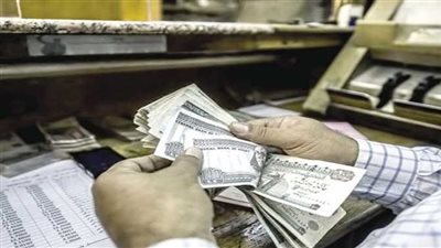 موعد تطبيق الحد الأدنى للأجور بالقطاع الخاص