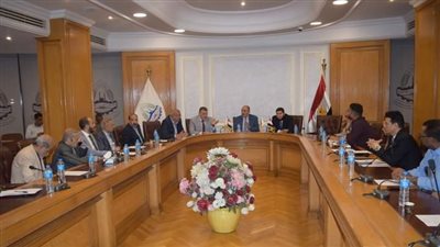 شعبة المستلزمات الطبية تناقش الملفات الاقتصادية والمجتمعية