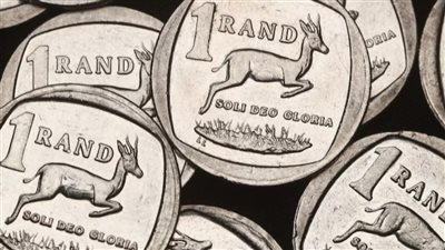 تداول الراند الجنوب إفريقي على انخفاض مع تراجع أسعار المعادن