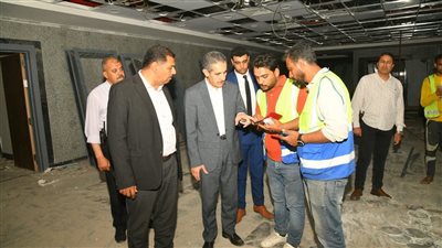 محافظ الغربية يتابع الموقف التنفيذي لمستشفى طنطا العام الجديد ومستشفى الاورام 