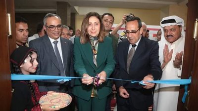 وزيرة الثقافة ومحافظ شمال سيناء يشهدان احتفالية 