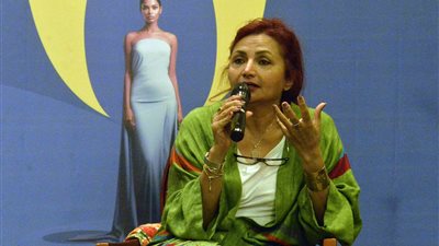 المخرجة هالة خليل: أوقفت تصوير فيلم 