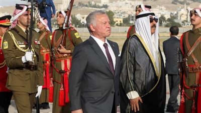 أمير الكويت وملك الأردن يبحثان العلاقات التاريخية الوثيقة بين بلديهما