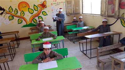 إنتظام إمتحانات النقل الإبتدائي والإعدادي بالمعاهد الأزهرية في الإسماعيلية