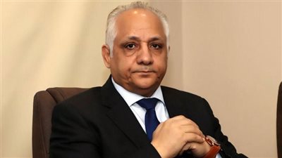 محافظ الغربية ينعي الكاتب الصحفي عاطف دعبس