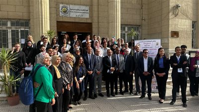 التنظيم والإدارة يشارك في ملتقى توظيف خريجي كلية الاقتصاد والعلوم السياسية بالقاهرة 