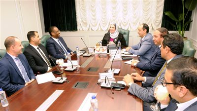 وزيرة التضامن تستقبل وفدًا من العراق للاستفادة من التجربة المصرية لعلاج الإدمان