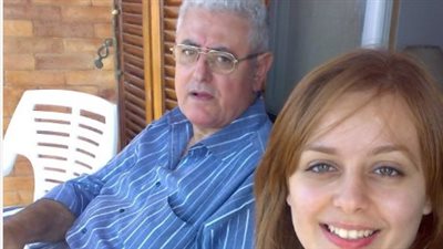 هبة مجدي تحيي الذكري الثامنة لرحيل والدها: لا حب بعد حب الأب