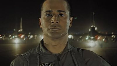 أحمد حاتم يتصدر بوستر 