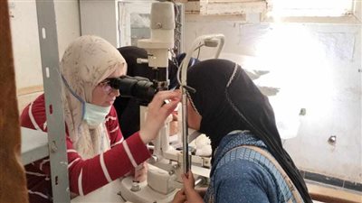 توقيع الكشف الطبي على 680 مواطن في قافلة طبية لجامعة المنيا 