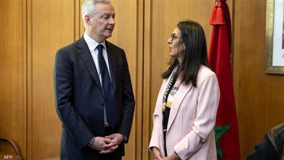 المغرب وفرنسا يسعيان إلى التعاون بمجال الطاقة النظيفة والنقل