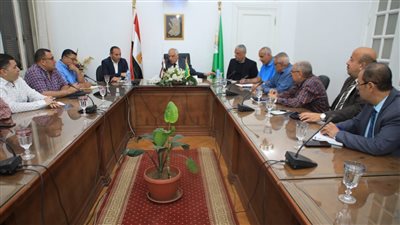 محافظ الجيزة يوجه بسرعة بدء أعمال التطوير الطريق السطحي ببولاق الدكرور