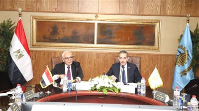 التوسع في إنشاء المدراس الرسمية الدولية 