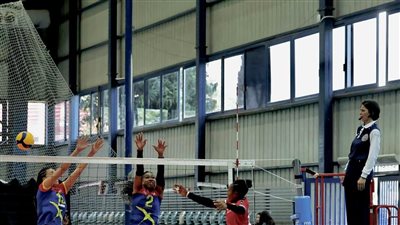 مجموعات أفريقيا للطائرة .. سيدات الجمارك الكيني يتفوقن على بطل جزر ريونيون