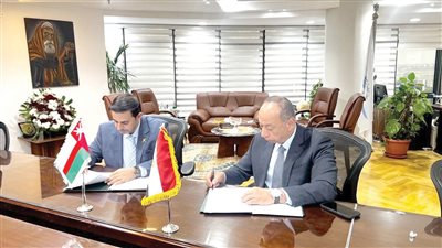 مباحثات مصرية مع ليتوانيا وعمان فى مجال النقل الجوى