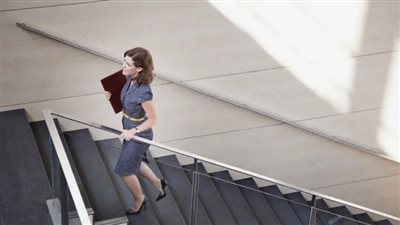 استخدموا الدرج لعمر مديد وصحة جيدة