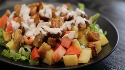 للدايت| اصنعي سلطة البطاطس والباذنجان على خطى المطاعم