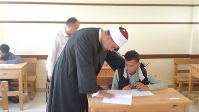 انطلاق امتحانات الفصل الدراسي الثاني لسنوات النقل الثانوي بالمعاهد الأزهرية