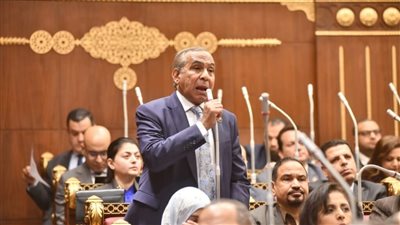 طارق رسلان: العالم يمر بثورة علمية وتكنولوجية.. ولابد من السير في ركابها