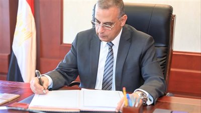 محافظ سوهاج يعلن رفع درجة الاستعداد لاستقبال عيد القيامة المجيد وشم النسيم