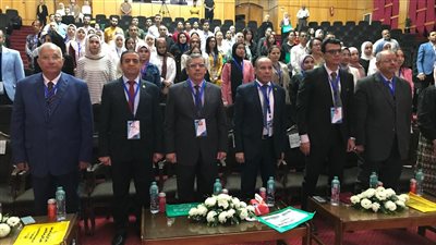 ألسن القناة تنظم مؤتمرها الأول للدراسات العليا بعنوان 