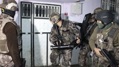 اعتقال عدد من المسلحين كانوا يعدون لهجوم إرهابي في إسطنبول