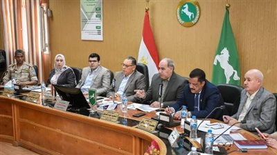 محافظ الشرقية يوجه بالإستفادة من الإعتمادات المالية المتاحة 