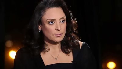 الحبس سنة لصاحب شركة سب وقذف منى العراقي