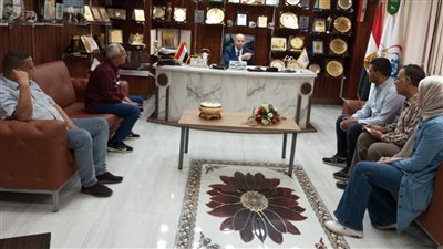 وكيل صحة الشرقية يجتمع بمديري الإدارات الفنية لمناقشة الاستعدادات بأعياد الربيع