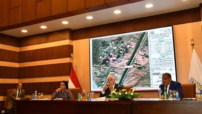 محافظ جنوب سيناء يترأس جلسة المجلس التنفيذي رقم 