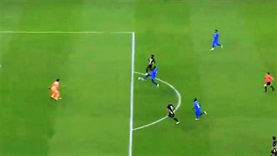 خبراء تحكيم: قرار إلغاء هدف حمدالله في الهلال خاطئ ولا يوجد تسلل