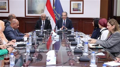 وزير التربية والتعليم يبحث استخدام أدوات تكنولوجيا المعلومات في المدارس