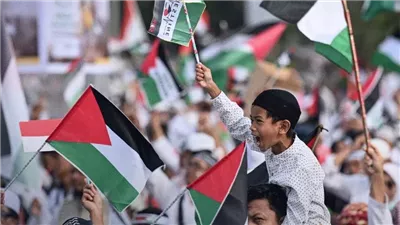 تظاهرات عمالية في أثينا تعلن التضامن مع قطاع غزة