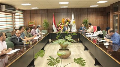 جامعة أسيوط تشهد انعقاد اجتماع متابعة أعمال تقييم أفضل جامعة صديقة للبيئة٢٠٢٣/٢٠٢٤