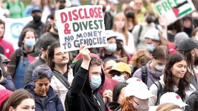 عمال العالم يحتفلون بعيدهم بمظاهرات عارمة رفضاً لإبادة الشعب الفلسطينى