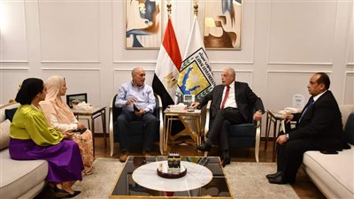 محافظ جنوب سيناء يبحث مع رئيس جهاز التعمير خطة 2024 / 2025 