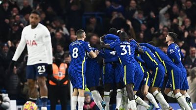 ديربي لندن بعنوان الثأر.. موعد مباراة تشيلسي وتوتنهام اليوم