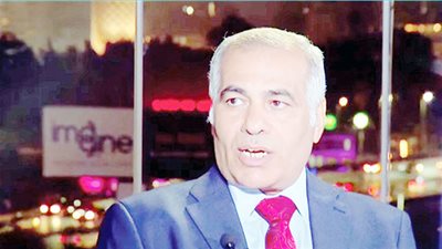 بعد قرار الفائدة.. خبير يكشف السيناريوهات المحتملة للدولار والجنيه