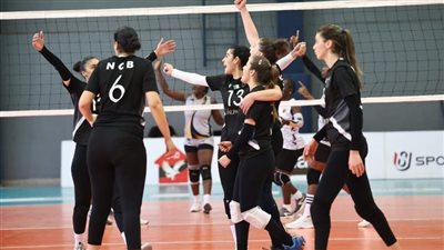 سيدات ناصرية شباب بجاية الجزائري يفوز على آسيك ميموزا في بطولة أفريقيا للطائرة