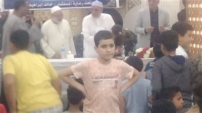 تكريم 100 من حفظة القرآن الكريم بمسابقة رخا السنوية 